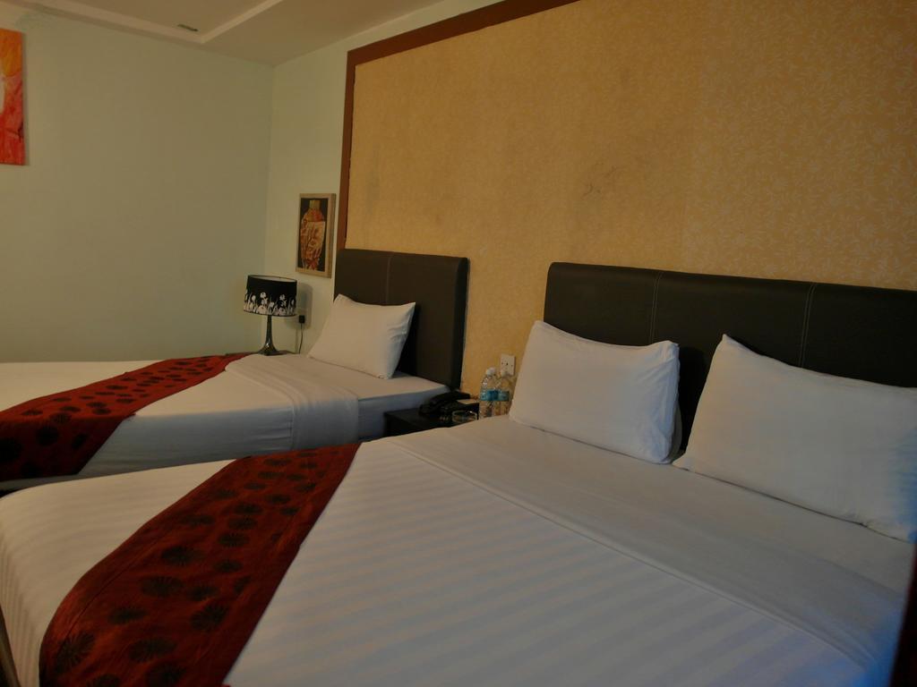 Le Hotel Кота-Кинабалу Номер фото
